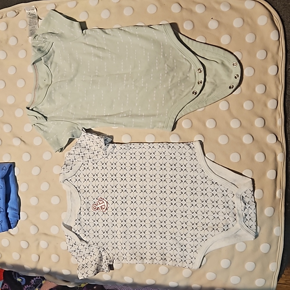 👶👕6 Months To 6-9 Months Baby Clothing👕👶